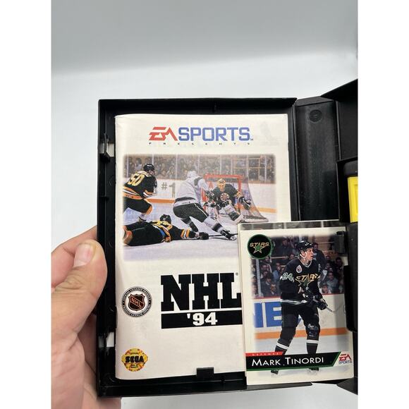 NHL Hockey '94 (Sega Genesis, 1993) Complete CIB ~ Tested & Working - Picture 11 of 16